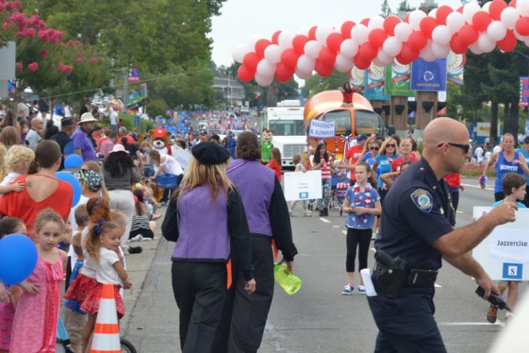 2015 red white and blue parade, citrus heights