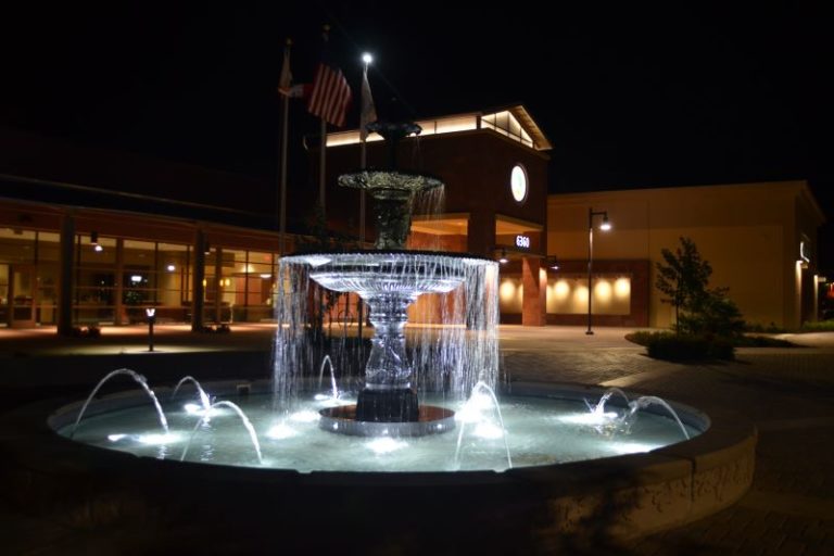 Citrus Heights city hall, fountain