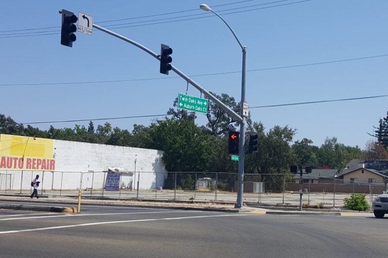 Twin Oaks Plaza, Citrus Heights, vacant lot