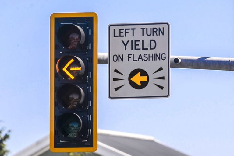 Flashing yellow left turn