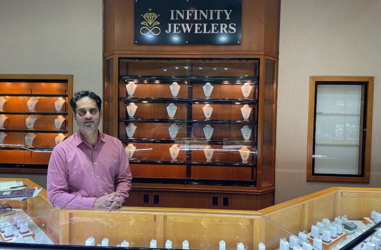 Outdated strip mall on Sunrise Blvd undergoing major facelift Citrus