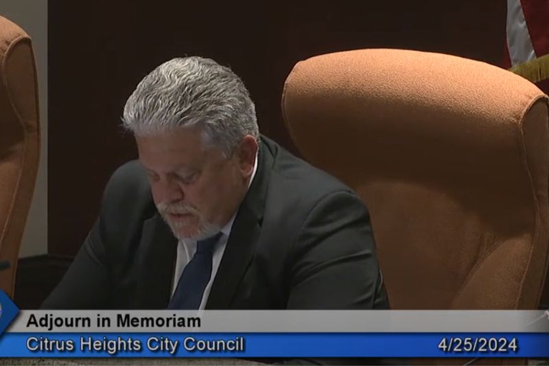 Mayor Bret Daniels