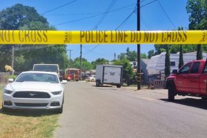 CHPD blocked off Oak Grove Ave. on Friday after a house fire. // SB Williams