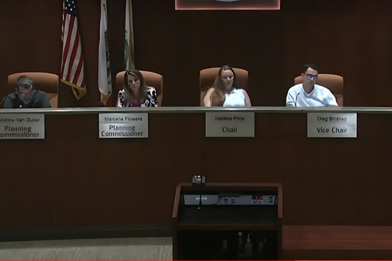 Planning commission meeting, Aug 13