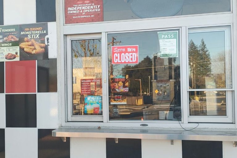 Rally's drive-thru on Auburn Boulevard appears to have closed.