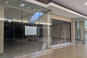 M&M Couture along with another furniture store have closed at Sunrise Mall. // SB Williams