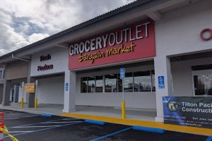 A new Grocery Ouetlet is preparing o open this spring at Sunrise Blvd. and Madison Ave. // SB Williams