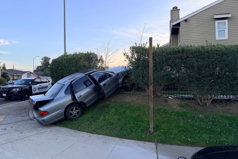 Sheriff's deputies attempted a felony stop of a Citrus Heights armed robbery suspect, which led to a brief pursuit that ended when the vehicle crashed into an embankment near Hillsdale Boulevard and Greenholme Drive. Feb. 7, 2026. // Citrus Heights Police Dept.