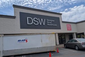 Designer Shoe Warehouse is expected to open the second to last week of June in the Marketplace at Birdcage. // SB Williams