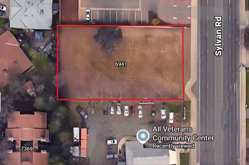 A vacant lot on Sylvan Road poised for potential redevelopment is now being purchased by the Veterans Community Center. // SB Williams
