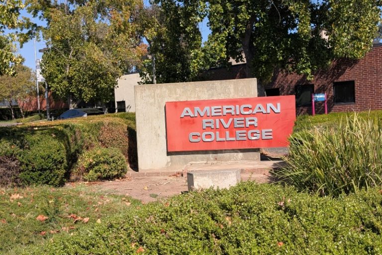 American River Community College is one of four community colleges within the Los Rios Community College District. // SB Williams